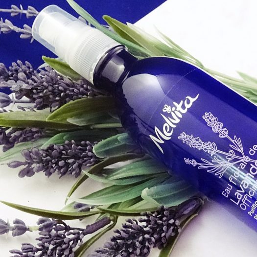 Laven­del­blü­ten­wasser von Melvita