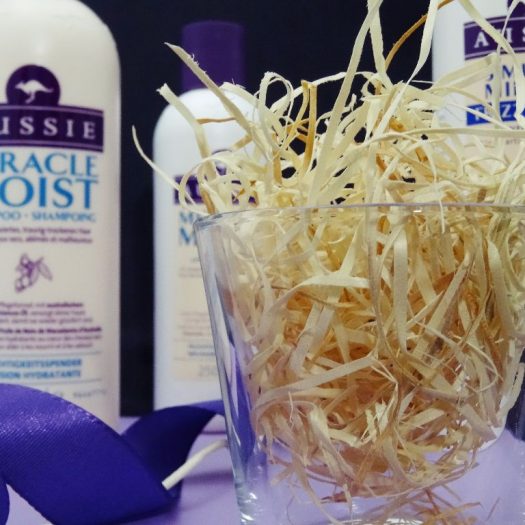 Krauses, stumpfes Haar? AUSSIE hilft!