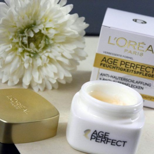 L’Oréal AGE-PER­FECT Feuchtigkeitspflege